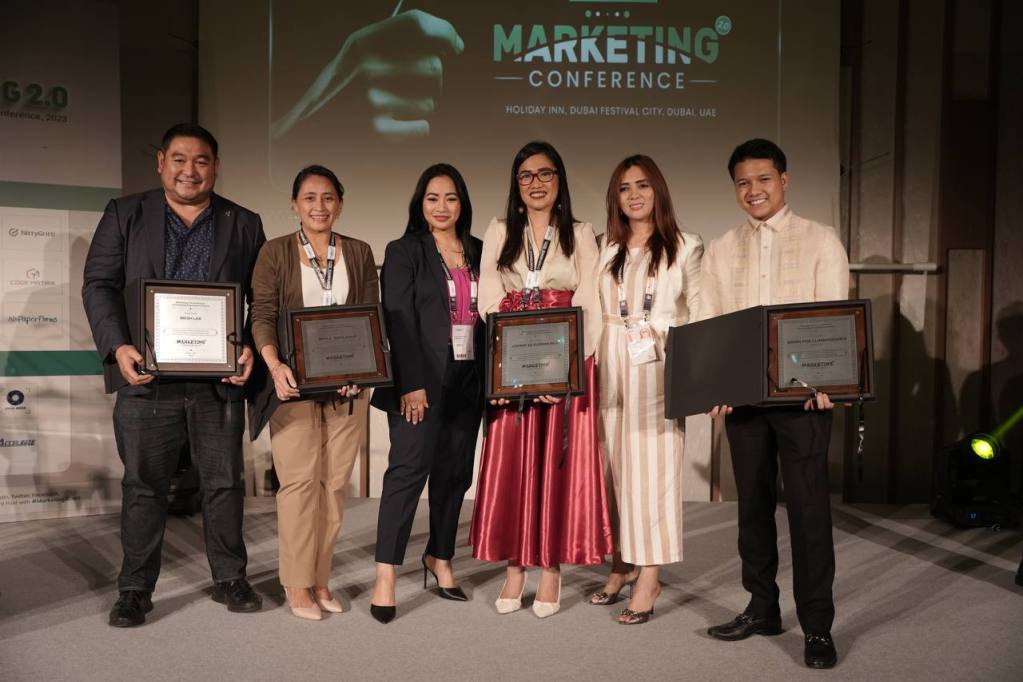 In Photo: Right Most, Brian Poe Llamanzares stands along side other Filipino Awardees at the Marketing 2.0 conference
